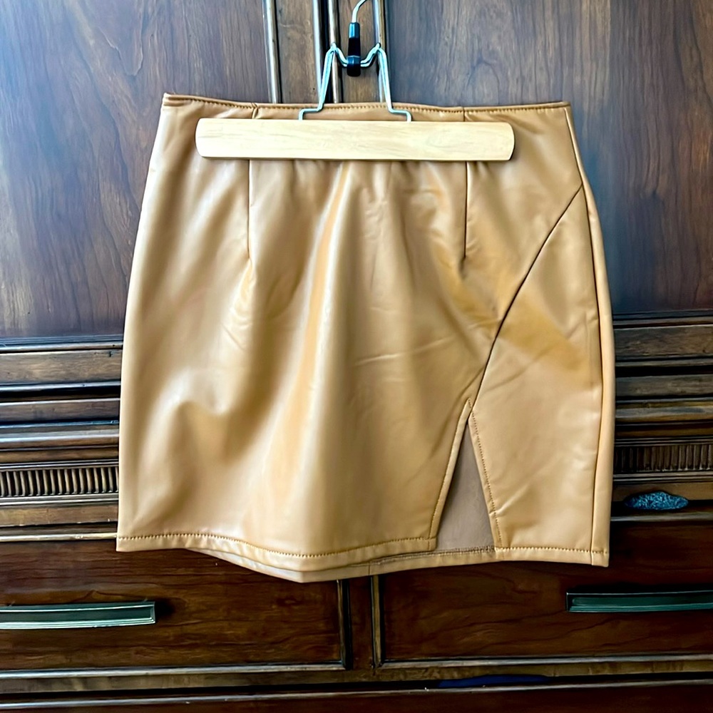 Brand New Vegan leather mini skirt - camel color
